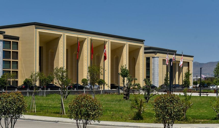 Cumhurbaşkanlığı seçimleri yaklaşırken halk yeni alternatif arıyor