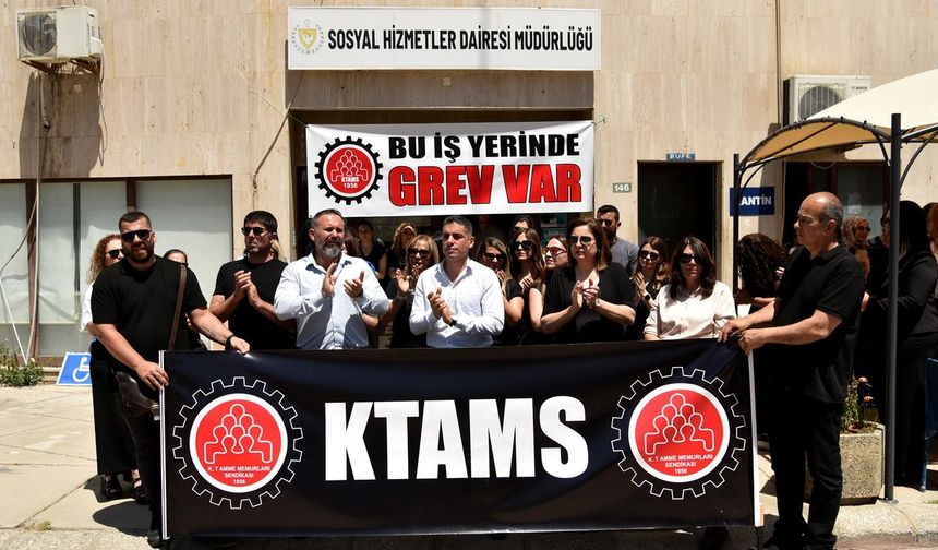 KTAMS, Sosyal Hizmetler Dairesi’nin tüm birimlerinde iki saatlik uyarı grevi yaptı…