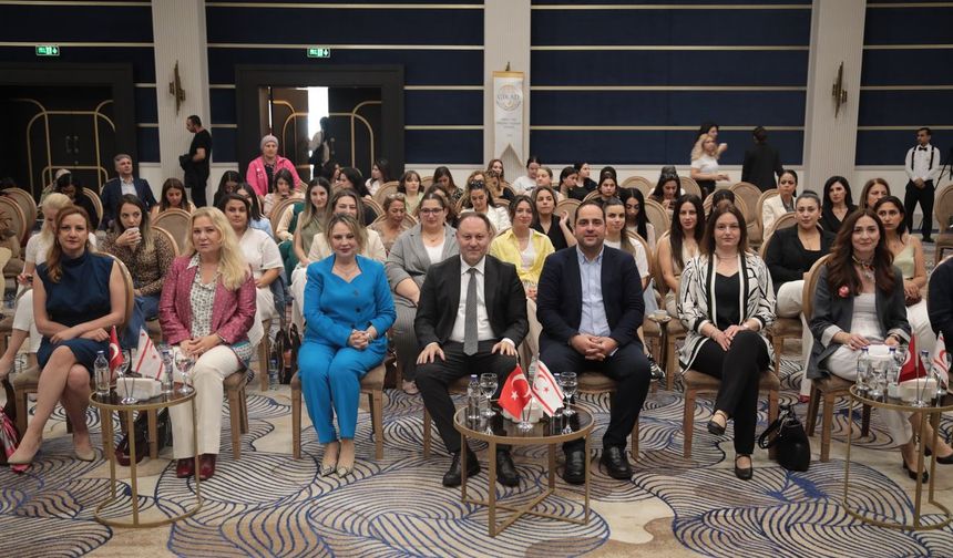 Meclis Başkanı Öztürkler "Girişim öncüleri ilham buluşması" toplantısına katıldı