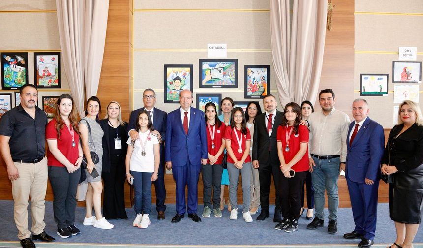 Tatar, “III. Uluslararası Pozitif Okullar ve İyi Oluş Kongresi” ile “Zirvede Birkan Uzun Resim Sergisi’ne” katıldı