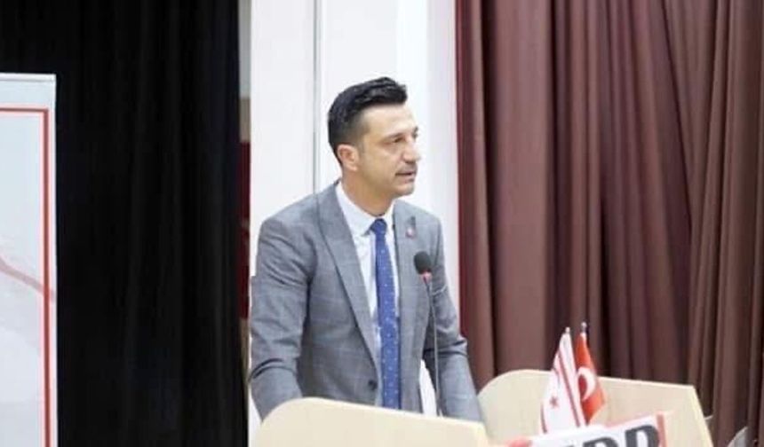 Büsküvütçü: “KKTC olarak zaten ateş çemberinin tam ortasındayız ama bizim hükümet hâlâ günü kurtarma peşinde"