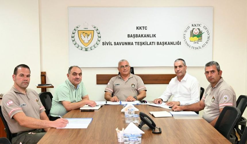 Sivil Savunma ve Sağlık Bakanlığı, afet ve acil durum planlamalarını gözden geçirdi