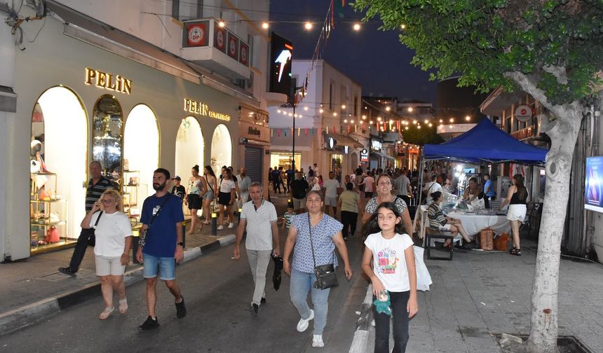 10. Girne Çarşı Şenliği başladı