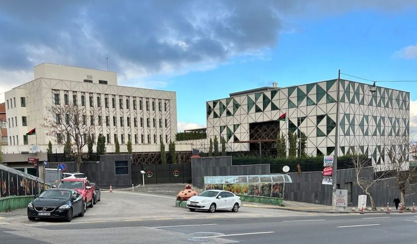 Dünya Barış Üniversitesi’nden kamu çalışanları ve ailelerine burs imkanı