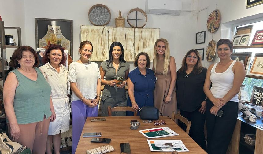 CTP Kadın Örgütü'nden Girne Emekçi Kadınlar Kooperatifi'ne ziyaret
