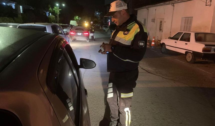 Trafik denetimlerinde 13 alkollü sürücü rapor edildi