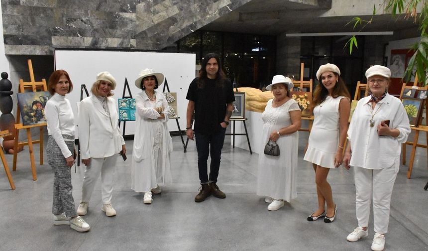 'Sessiz Çığlıklar' sergisi açıldı