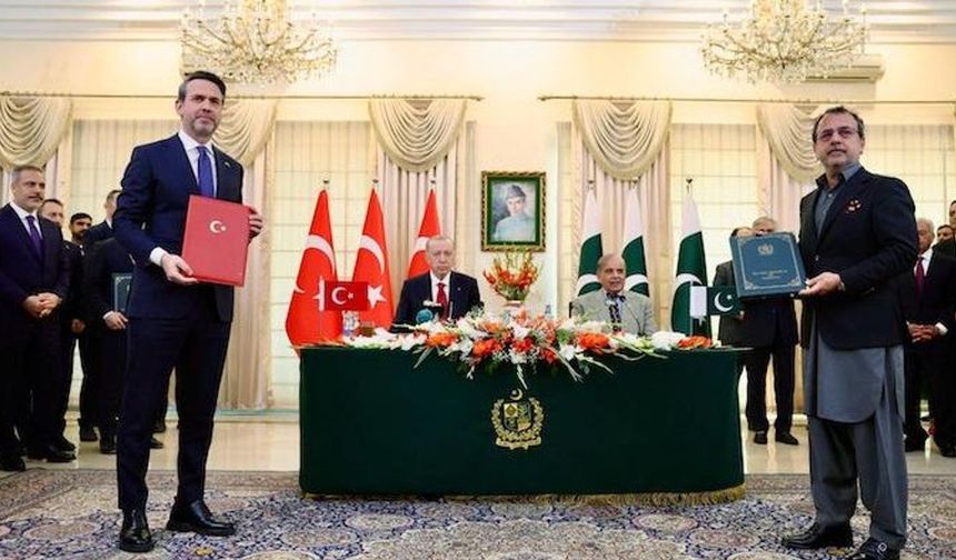 Türkiye-Pakistan enerji iş birliği: Bakan Bayraktar petrol ve gaz anlaşmasını duyurdu