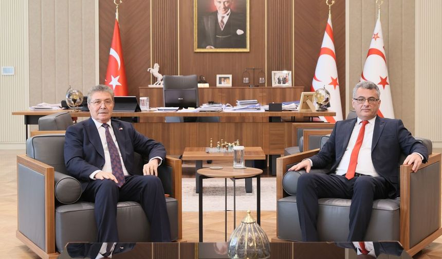 Cumhurbaşkanı Erhürman, Başbakan Üstel'i kabul etti