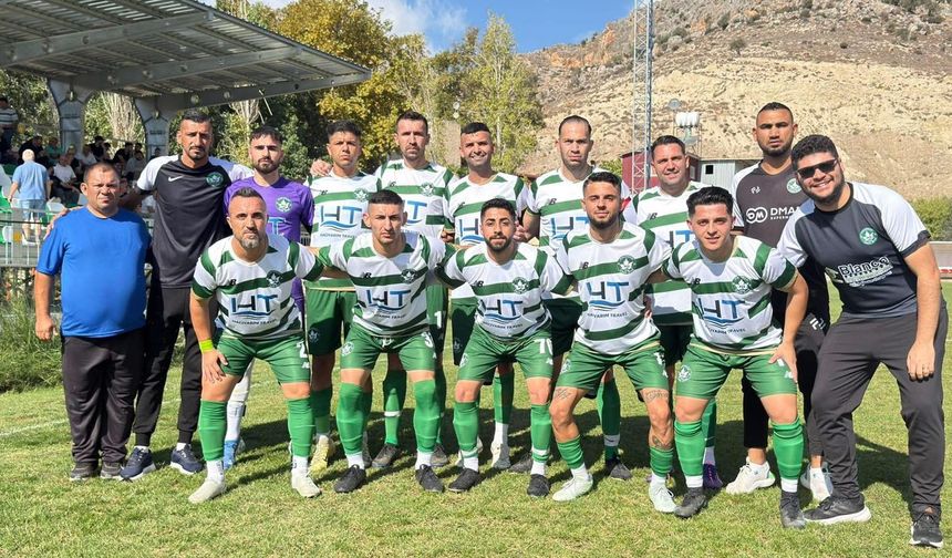 Digiturk Kıbrıs BTM 1. Ligi'nde kırmızı ve Beyaz Grup'larda heyecan gittikçe yükseliyor