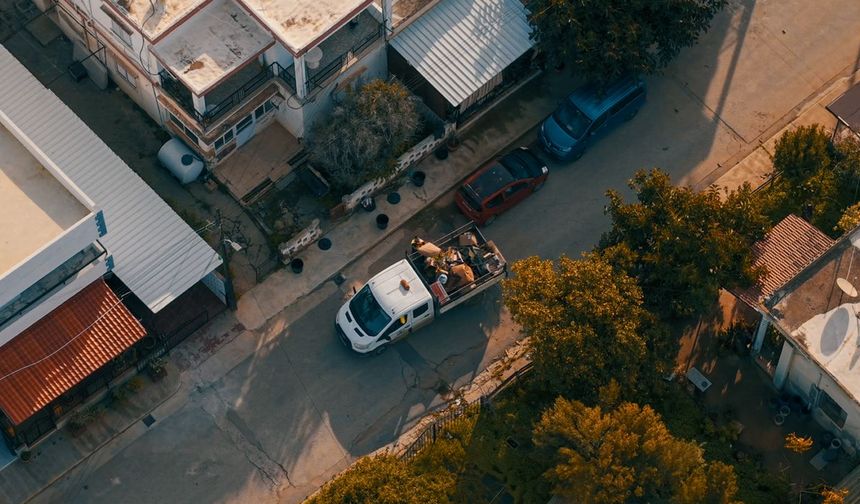 Gazimağusa'da mahalle bazlı kapsamlı temizlik devam ediyor