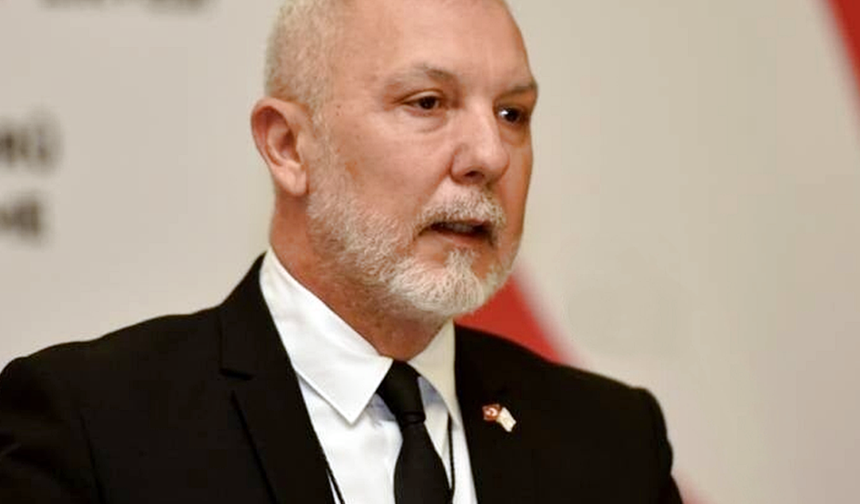 Akpınar: 'Çok uluslu öğrenciler ve akademisyenler haklı bir tedirginlik yaşıyor ama tüm birimlerimiz görev başında'