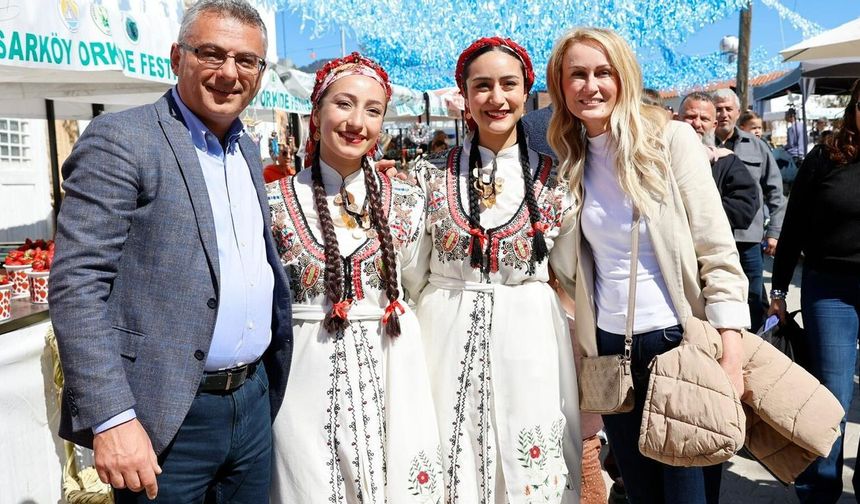 Cumhurbaşkanı Tufan Erhürman ve eşi Hisarköy Orkide Festivali'ne katıldı