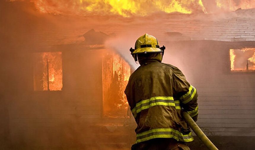 Haftalık itfaiye raporu: 10 yangın, 33 özel servis olayı, 902 bin TL zarar