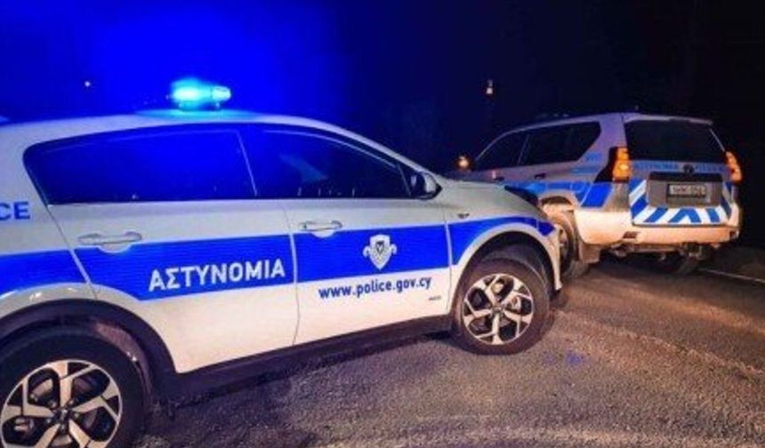 Limasol'da araç kundaklama