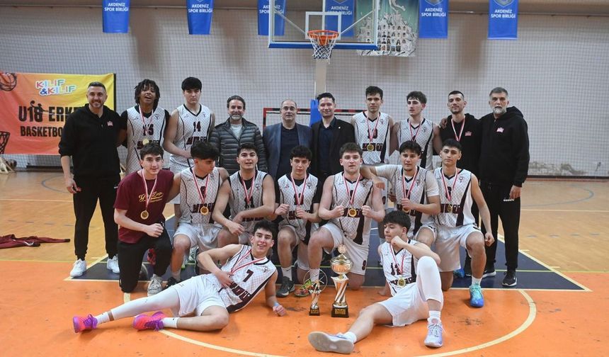 U18 Erkekler Şampiyonu YDÜ
