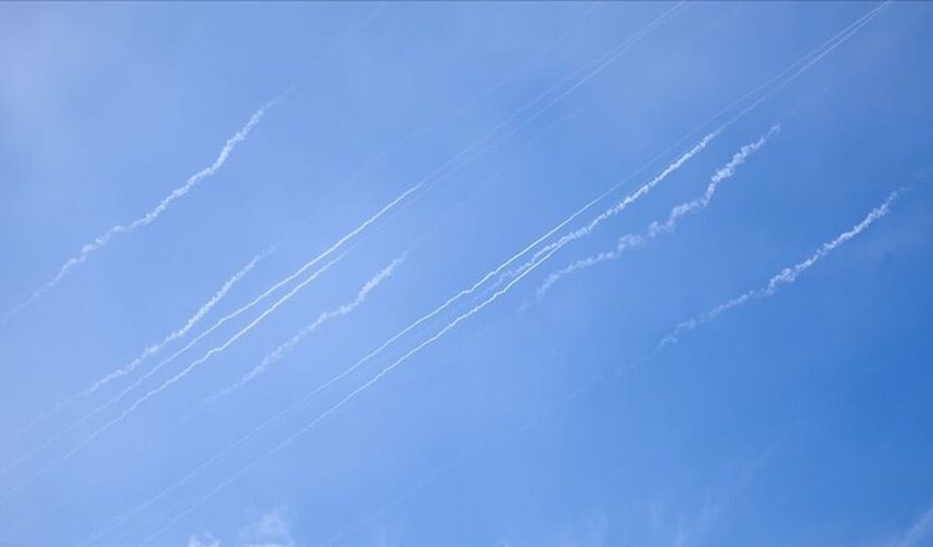 Umman'daki Salala Limanı'na İHA'larla saldırı düzenlendi