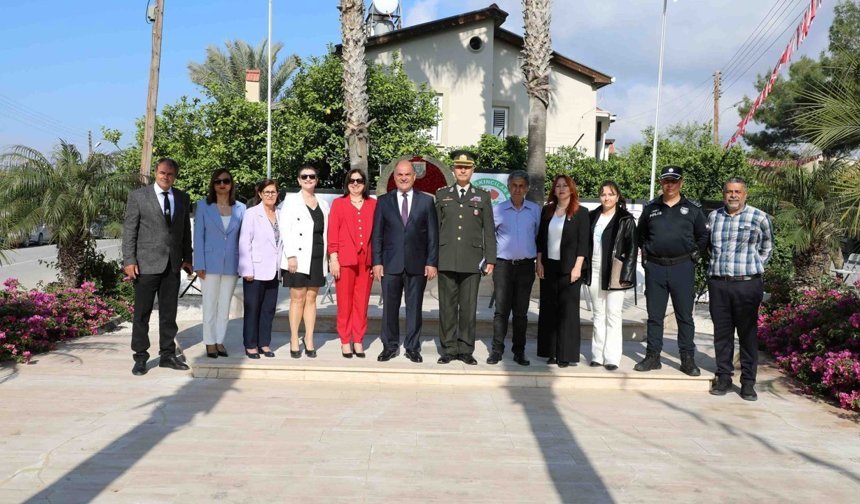 23 Nisan Ulusal Egemenlik ve Çocuk Bayramı nedeniyle Değirmenlik'te tören düzenlendi