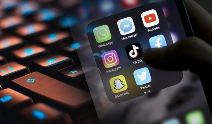5 soruda TBMM'de kabul edilen sosyal medyaya yönelik düzenlemeler