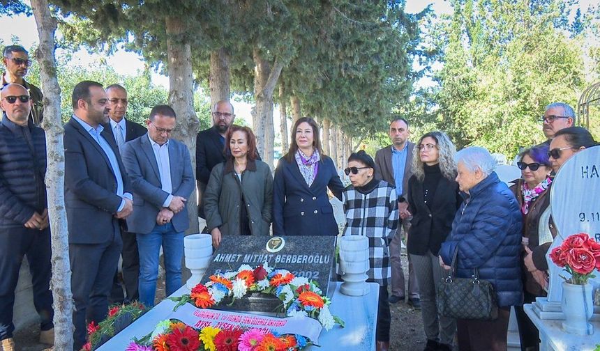 Ahmet Mithat Berberoğlu, 24'üncü ölüm yıl dönümünde anıldı