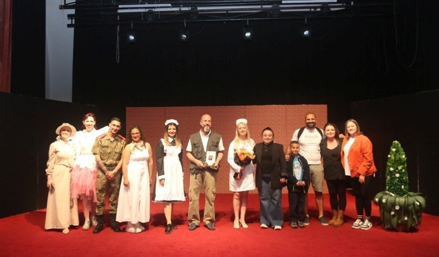 Girne Belediyesi Oda Tiyatrosu'ndan 'Raskolnikov' oyunu