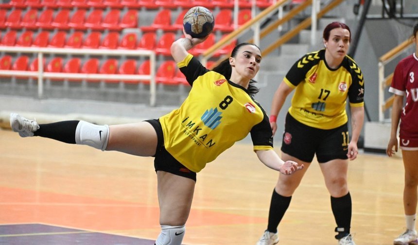 Hentbolda heyecan dolu mücadele