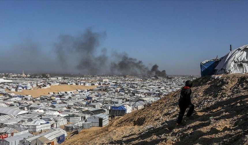 İsrail'in Gazze'ye saldırılarında can kaybı 72 bin 549'a yükseldi