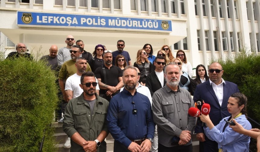 KTÖS, Lefkoşa Polis Müdürlüğü önünde açıklama yaptı...