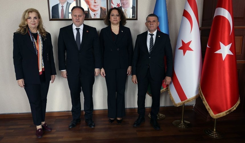 Öztürkler, KKTC Bakü Temsilciliği'ni ziyaret etti