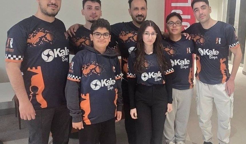 Şampiyon Sertbay Satranç Akademi