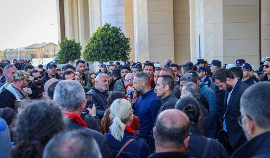 Sendikalarımız Başbakanı Karşılamaya Hazırlanıyor