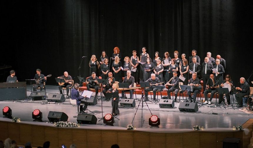 'Bir Yudum Ezgi' konseri dün akşam yapıldı