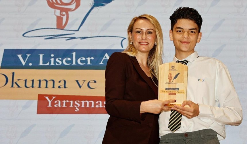 Cumhurbaşkanlığı'nda '5. Liselerarası Şiir Okuma ve Şiir Yazma Yarışması' yapıldı