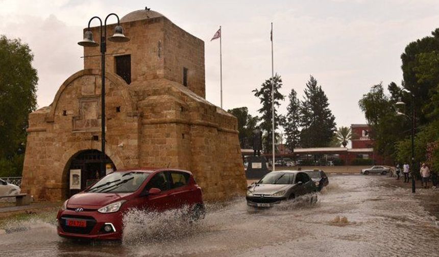 Hafta boyunca yağmur ve yağış anında kuvvetli rüzgar bekleniyor