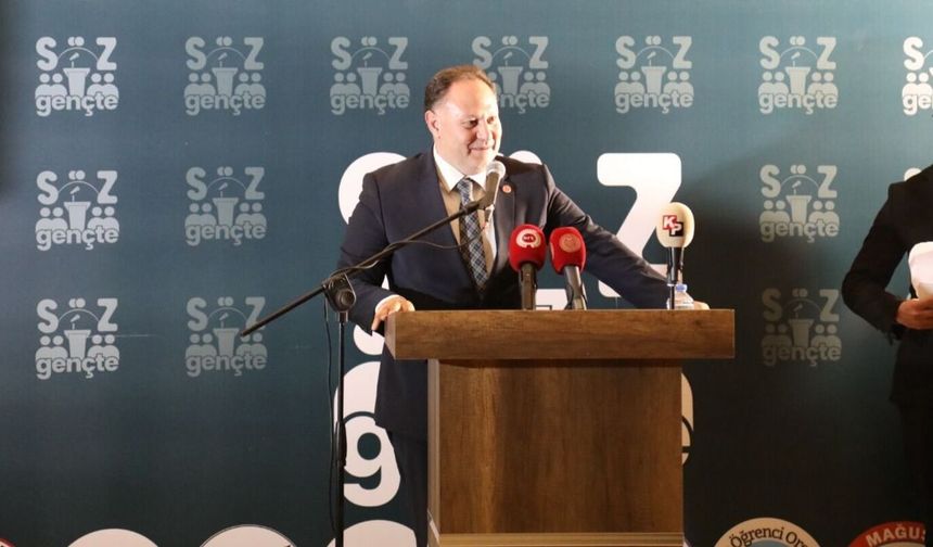 Öztürkler: 'Gençler bize örnek oldu'