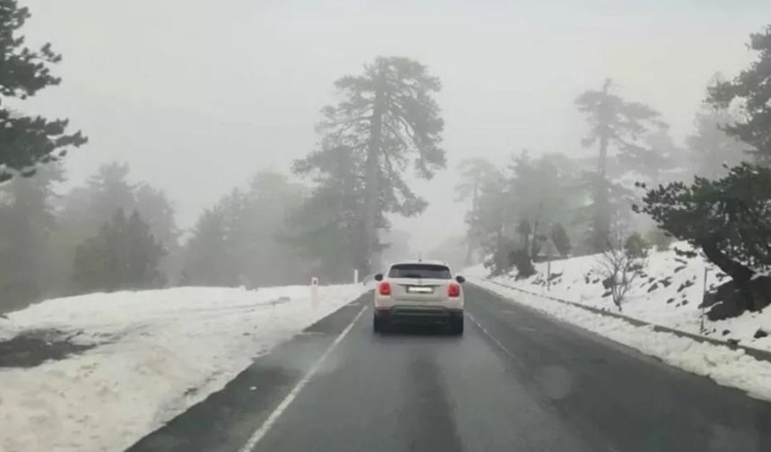Trodos Dağları'nda mayıs ayında kar sürprizi