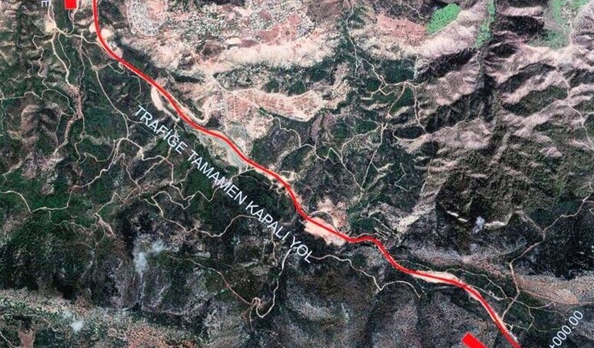Dikkat yol kapama duyurusu