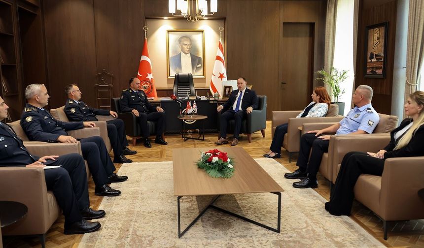Öztürkler: 'Polise duyulan güven, teşkilat mensuplarının disiplinli ve fedakâr çalışmaları sayesinde oluştu'