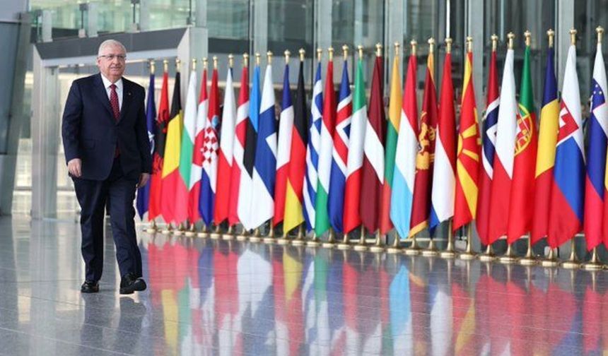 Yaşar Güler: 'Fransa-GKRY anlaşması uluslararası hukuka aykırı'