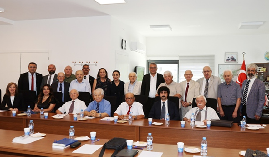 Beşparmak Düşünce Grubu Derneği Cumhurbaşkanı Erhürman'ı konuk etti