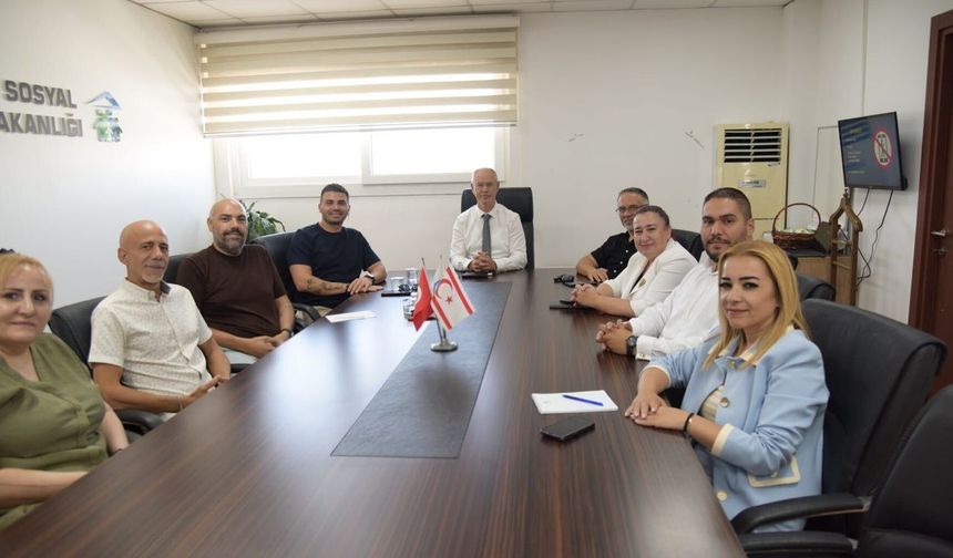 Çalışma ve Sosyal Güvenlik Bakanı Hasipoğlu, Restorancılar Birliği'ni kabul etti