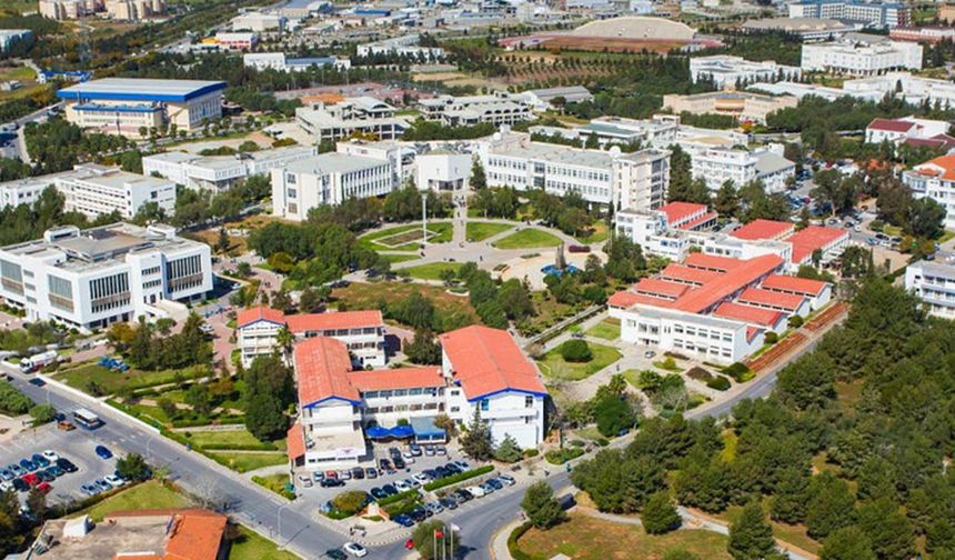 DAÜ, TC vatandaşı öğrencilere geniş kapsamlı burs ve indirim olanakları sundu
