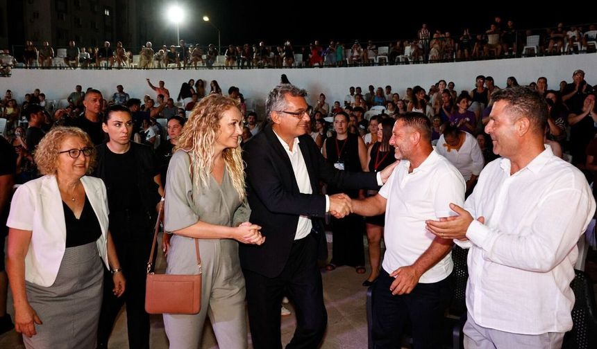 Erhürman, Yeniboğaziçi ve Serdarlı'daki festivallere katıldı