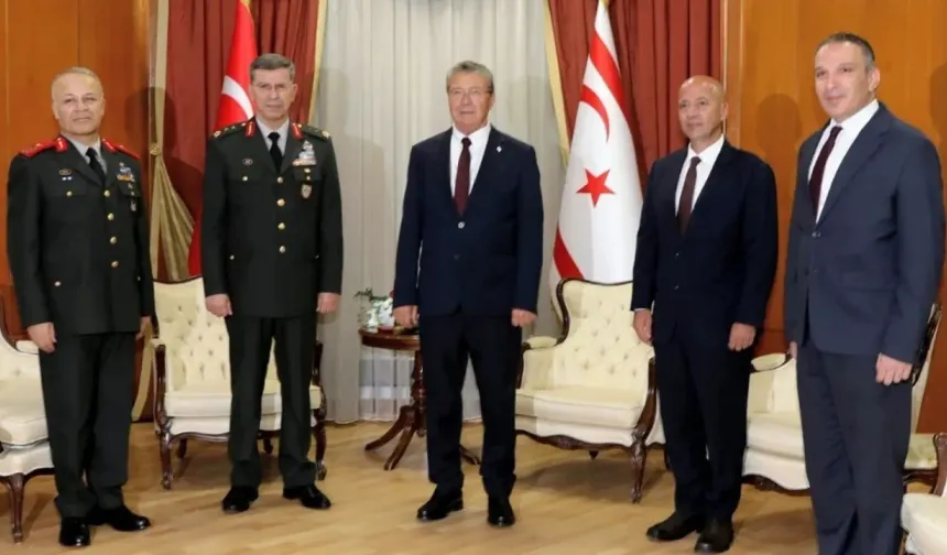 Ünal Üstel, yeni KTBK ve GKK komutanlarını kabul etti
