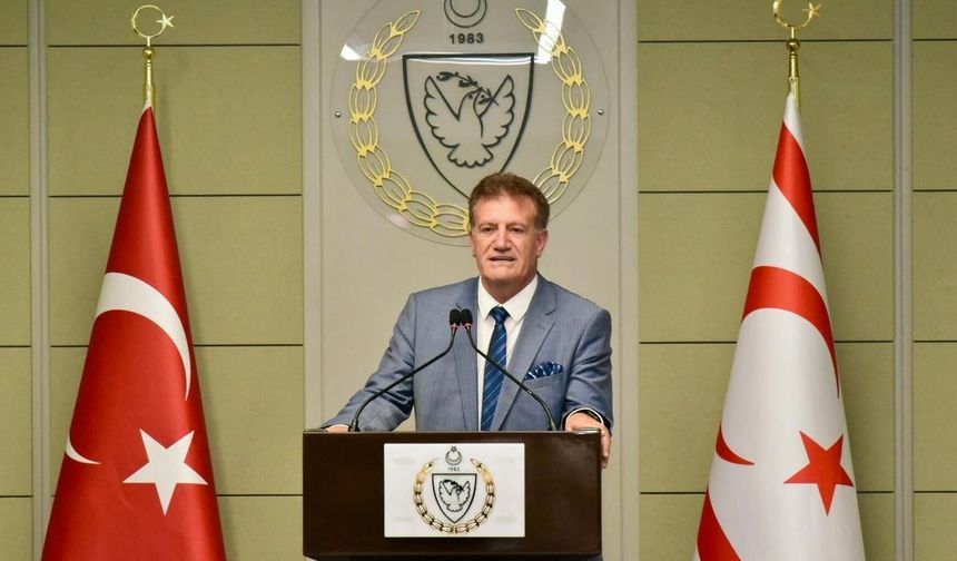 Arıklı, yarın Cumhuriyet Meclisine başvurup dokunulmazlığının kaldırılmasını isteyeceğini duyurdu