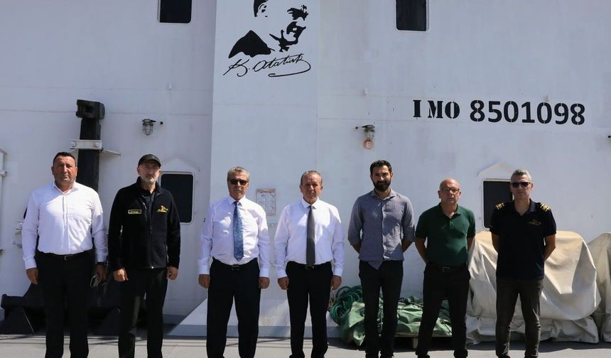 Üstel: 'Optimus Prime gemisi batık alanına ulaşarak çalışmalara başladı'