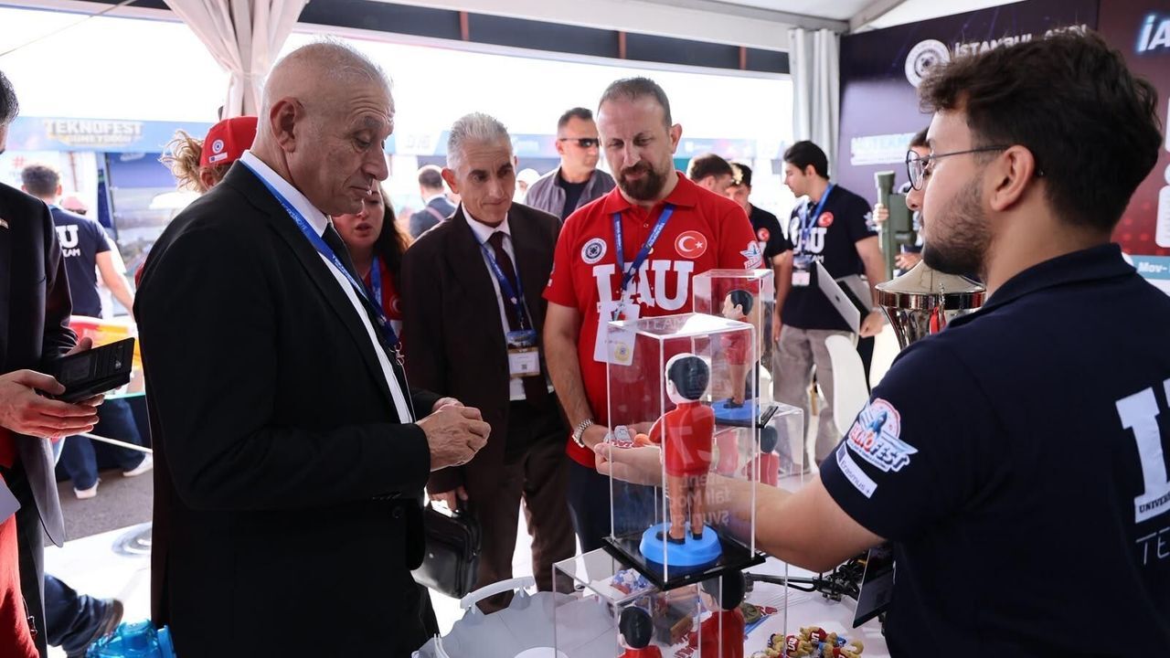Bakan Taçoy TEKNOFEST'e katıldı: Milli Teknoloji Hamlesi güçlü şekilde ilerliyor